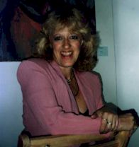 Lita2b.jpg (7609 bytes)